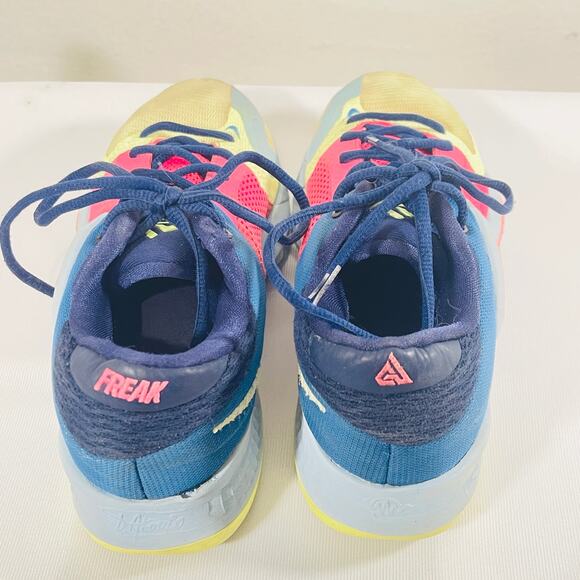 Nike Zoom Freak Basketball Shoes Womens 8 Pink Blue Court Sneakers D09680-400 - Picture 3 of 11